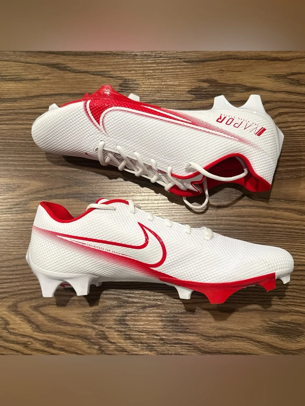 Size 13.5 Nike Vapor Edge Speed 360 White/Red Football Cleats CD0082-102 NEW